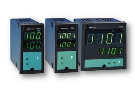 1101 Series Microprocessor Controller (Model: F000025)